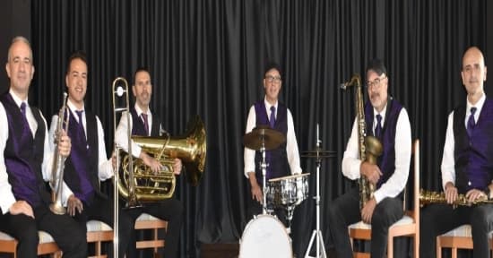 Jazz Café – Mississipi Dixie Band